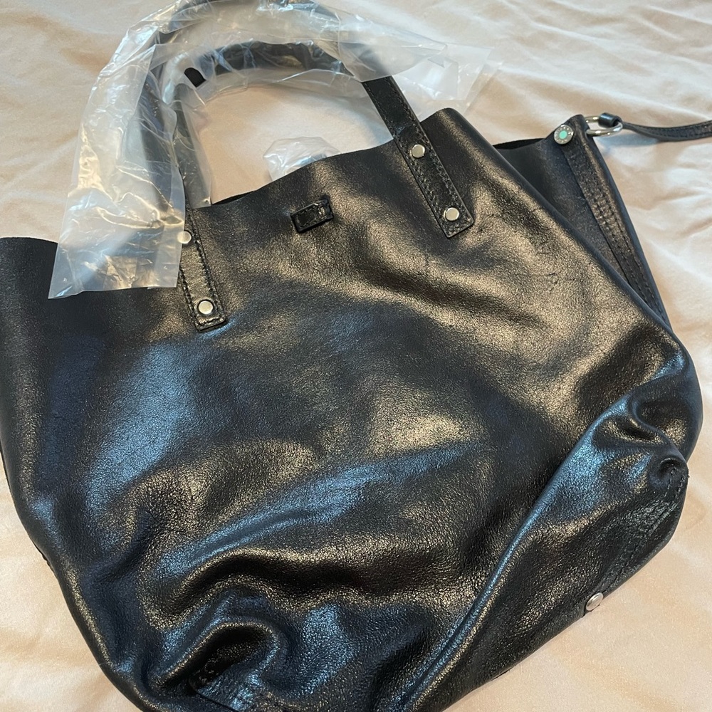 NWOT reversible Tiffany & Co bag